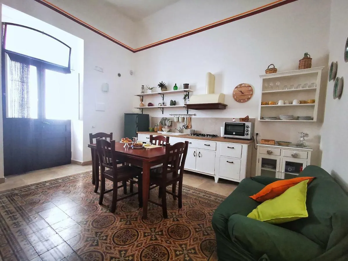 Etesia Vacation Home Aci Trezza